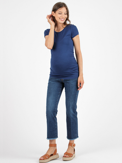 Jeans moderne de grossesse droit éffiloché
