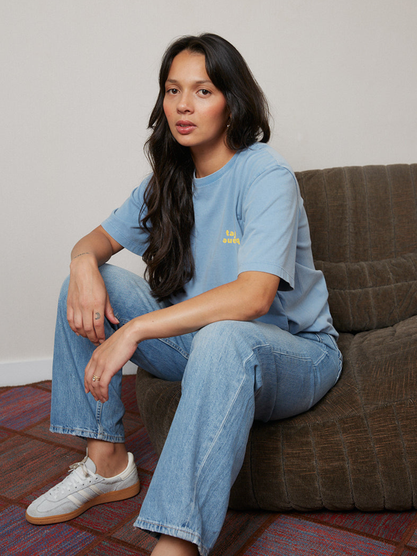 T-shirt avec des zips à pression